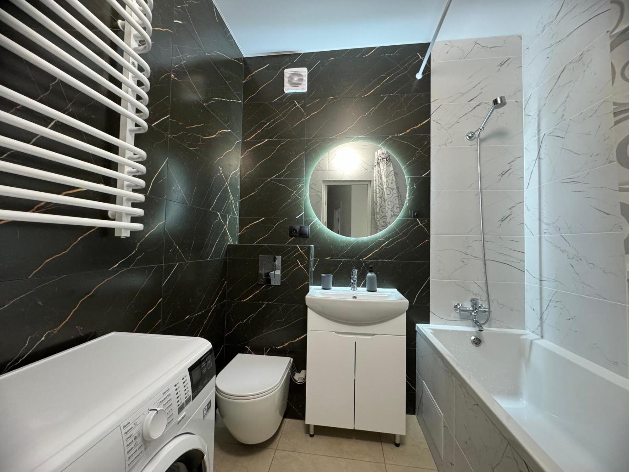 Apartment For You Ivano-Frankivsk Esterno foto